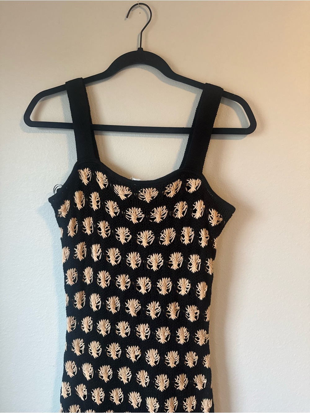 Evereve Black Midi Dress with Cream Floral Knit - Picture 2 of 4